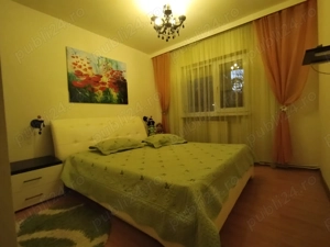 Vând apartament 4 camere 