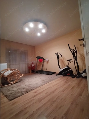 Vând apartament 4 camere  - imagine 5