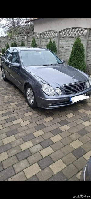 Mercedes-Benz e220 w211 an 2005