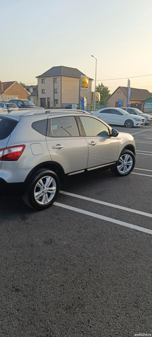 Nissan Qashqai 1,5 diesel - imagine 10