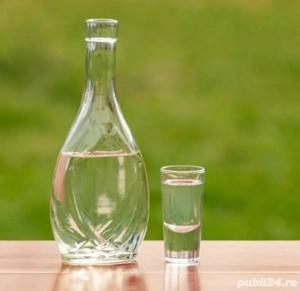 Vand tuica de mere si prune