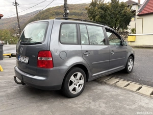 VW TOURAN 1.6benzina 116cp an2006 1proprietar de5 ani in RO - imagine 4
