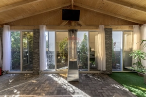 Proprietate premium cu design elegant și multiple upgrade-uri - imagine 11