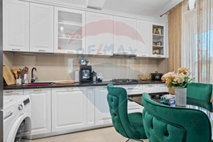 Proprietate premium cu design elegant și multiple upgrade-uri - imagine 3