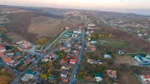 Casă cu 3 camere de vânzare în zona Centrală, Strada Gheorghe Doja - imagine 4