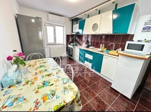 Apartament spatios cu 3 camere, centrala proprie, zona Girocului - imagine 3
