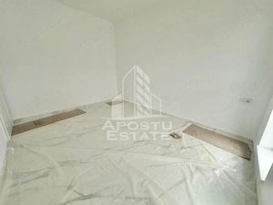 Apartament tip penthouse cu 3 camere si terasa de 30 mp in Braytim - imagine 2