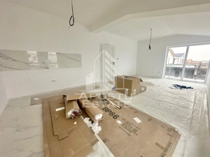 Apartament tip penthouse cu 3 camere si terasa de 30 mp in Braytim - imagine 5