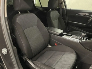 Opel Insignia - imagine 10