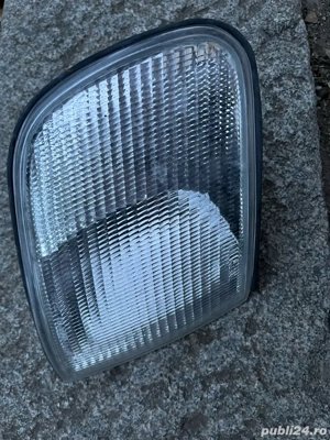lampa semnalizare Audi 100