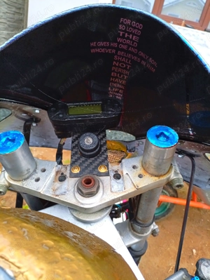 Kawasaki ZX9 cadru complet - imagine 2