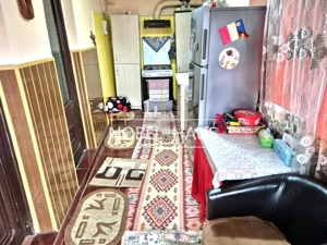 Casa si teren, central Barlad, str Al Sahia - imagine 7