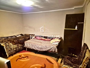 Casa si teren, central Barlad, str Al Sahia - imagine 12