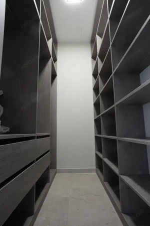 3 Camere zona Margeanului 