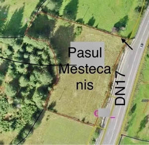 Teren 2.260 mp Pasul Mestecăniș   Valea Putnei, cu deschidere la DN17, zonă turistică