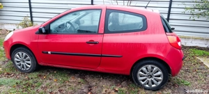 Vând Renault Clio