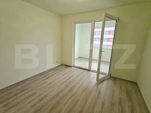 Apartament 3 camere, 86 mp, zona BMW - imagine 4