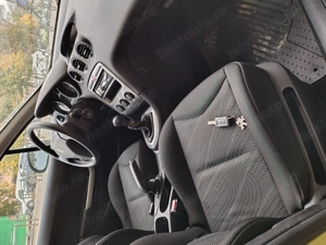 Peugeot 308 1,4 benzină stare excelentă  - imagine 6