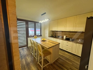 Apartament de vanzare, 133 mp utili, zona Careiului - imagine 2