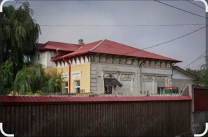 Casa cu teren  2440mp + Magazin alimentar De vânzare!!