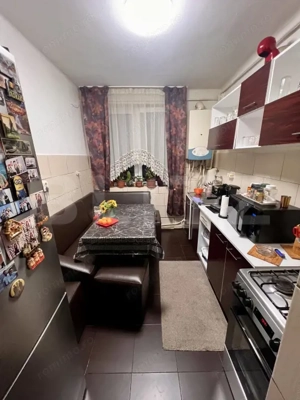 Apartament de 2 camere, 46 mp, balcon, zona Piata Abator - imagine 4