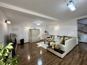 Casă spațioasă, perfectă pentru familie - imagine 2