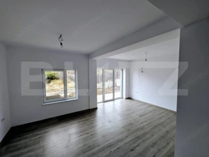 Proprietate deosebită cu design modern și finisaje premium, Bârnova - imagine 2