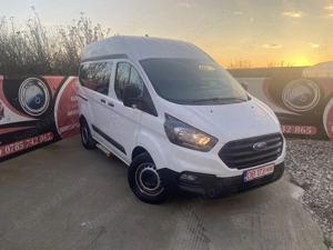 Ford Transit Custom Minibus, 9 locuri, 2020 - imagine 2
