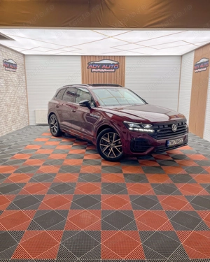 VW  TOUAREG  R-LINE 3.0 V6 TDI  . 286 Cp . Premium Atmosphere 4Motion ( 4x4 ) . An 2021 - imagine 2