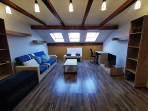 De vânzare   Apartament 2 camere ultracentral, mansardă modernă într-o clădire istorică- 553