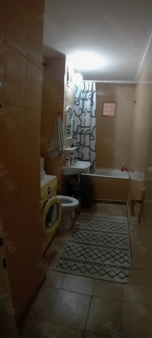 La 1 minut de Iulius Mall - imagine 2