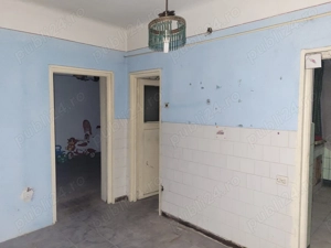 Caransebeș , apartament 2 camere , etaj 2