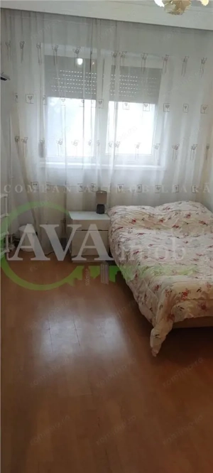 Apartament 3 camere decomandate, zona Garii - imagine 6