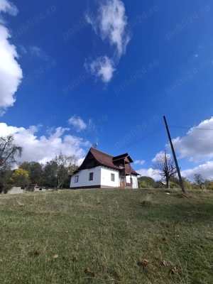 Casa 3 camere +teren în com Bunești  sat Teiusu judetul Vâlcea,  
