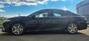 Toyota Camry 2.5 Hybrid - imagine 3