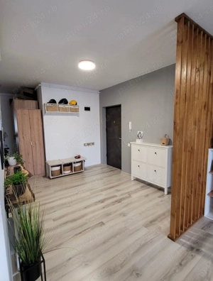 Apartament 2 camere semidecomandat zona Eroilor  - imagine 3