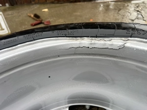  Vând jante plus cauciucuri pireli   