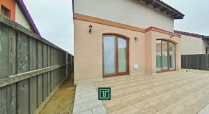 Casă modernă cu 5 camere de vânzare în cartierul Westfield, Arad