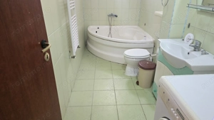 Vand apartament 3 camere in Deva, zona Piata Victoriei, etaj 3, mobilat - imagine 11