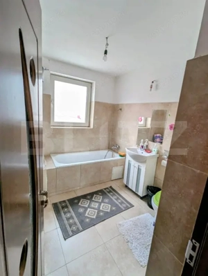 Casă spaţioasă P+1, 145 mp -  Valea Adâncă, Iaşi - imagine 10