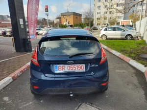Ford fiesta benzina 13 EURO 5 preț 2950 euro  - imagine 5