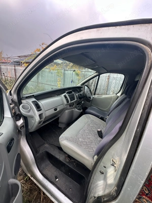 Vând Opel vivaro pe drepta.  - imagine 3