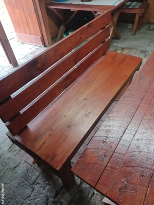 Vând mobilier lemn