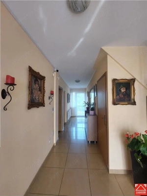 Casa cu 10 camere pentru pensiune sau locuit - imagine 9