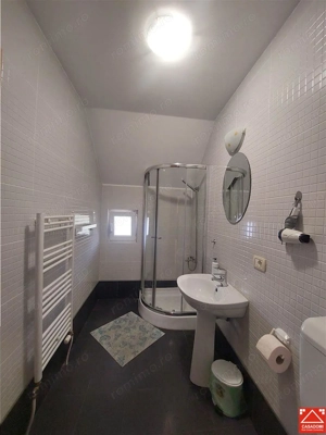 Casa cu 10 camere pentru pensiune sau locuit - imagine 14