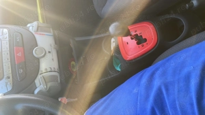 Vând Toyota aygo 2008 automata - imagine 2