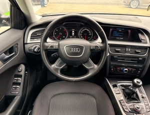 Audi A4      - imagine 10