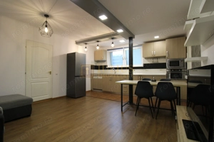 3 camere + 2 bai, centrala proprie, zona Aradului.