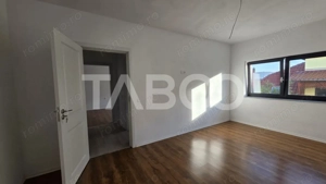 Apartament nou decomandat cu 3 camere de vanzare in Sebes - imagine 4