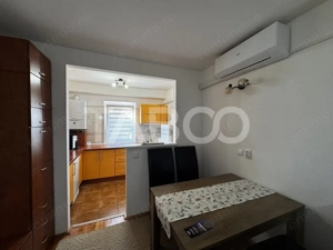 Apartament decomandat renovat complet 2 camere 51 mpu 2 balcoane Sibiu - imagine 9